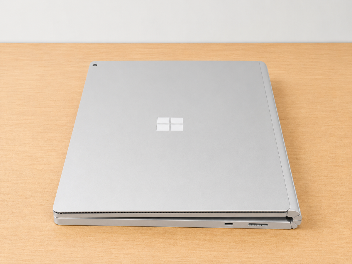Microsoft Surface Book 3 Intel Core i7-1065G7 32GB RAM 256GB SSD 15
